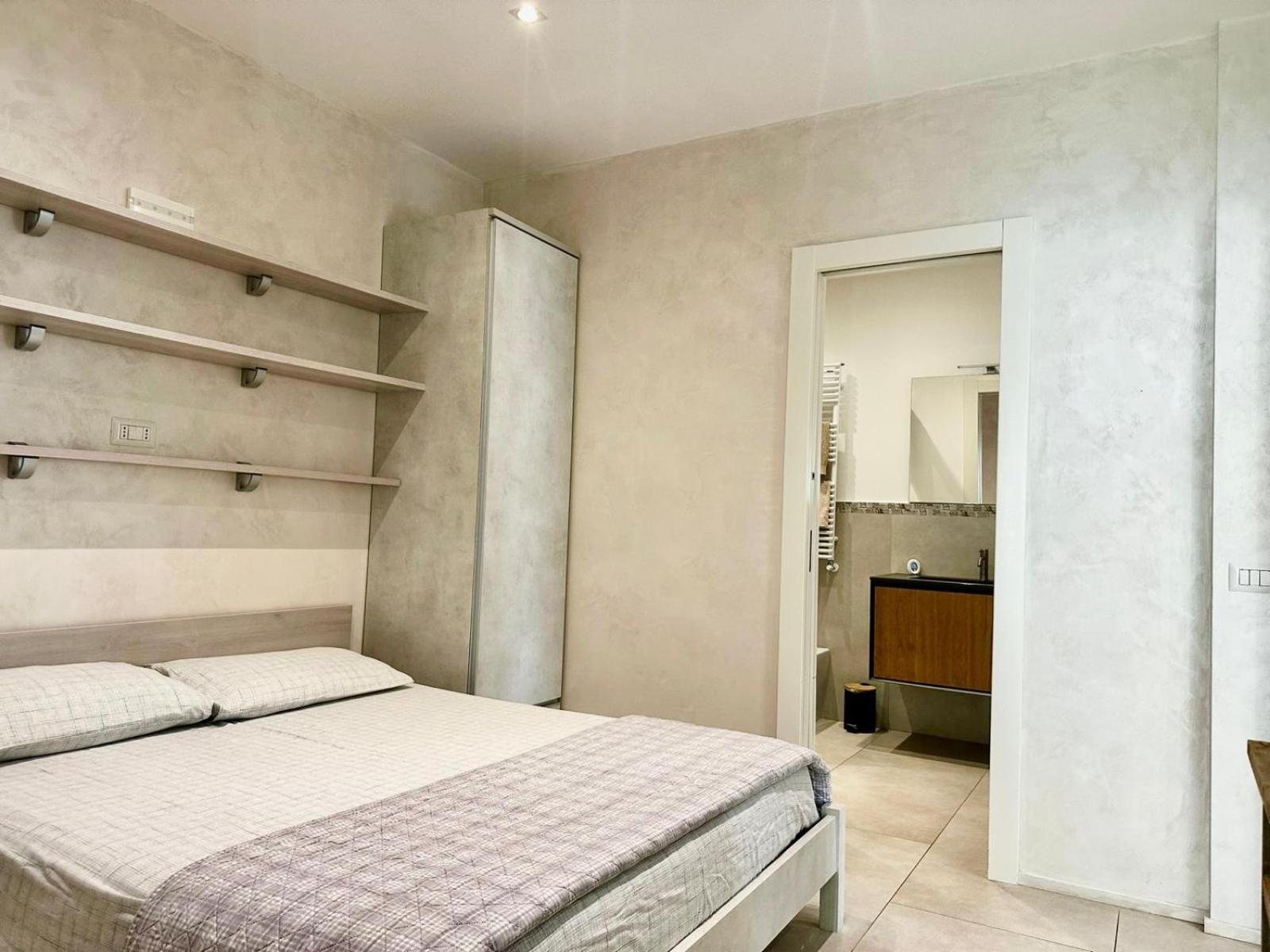 Casa Mila White *